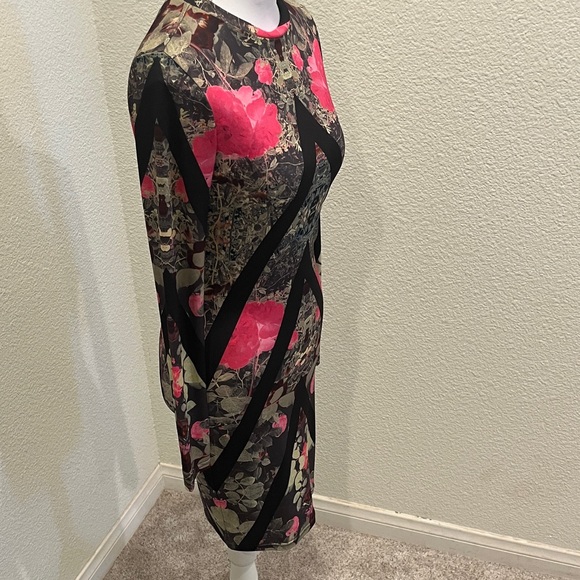 Floral Long Sleeve Dress - Picture 3 of 3